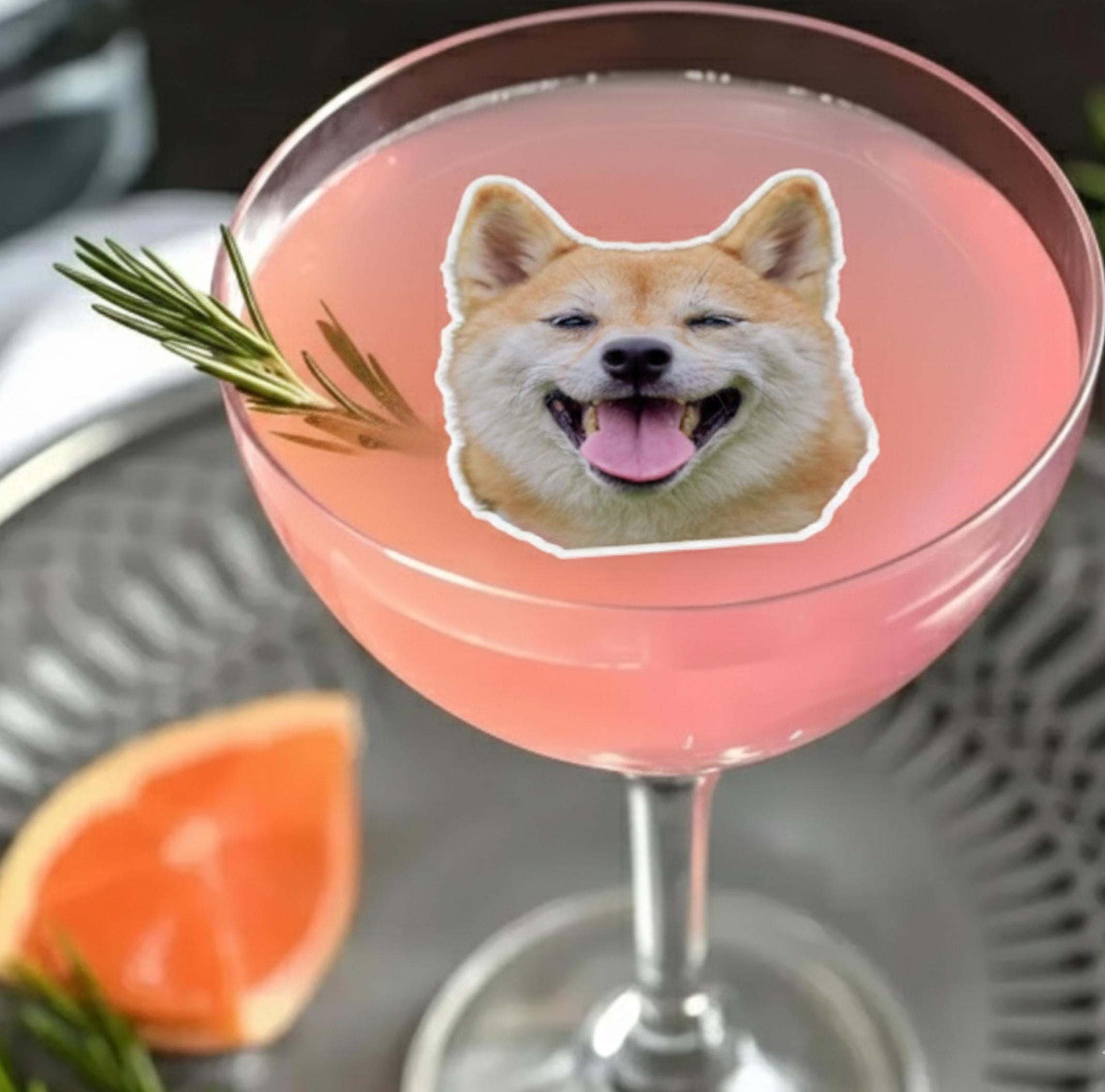 Custom edible pet drink toppers shaped like your dog or cat, printed on wafer paper with food-safe edible ink. Perfect for birthdays, pet-themed parties, and special celebrations, these toppers float on cocktails, coffee, hot chocolate, or other beverages. Each topper features a clear, vibrant photo of your pet with a clean white halo edge, adding a personalized, playful, and memorable touch to drinks while keeping them safe and vegan-friendly